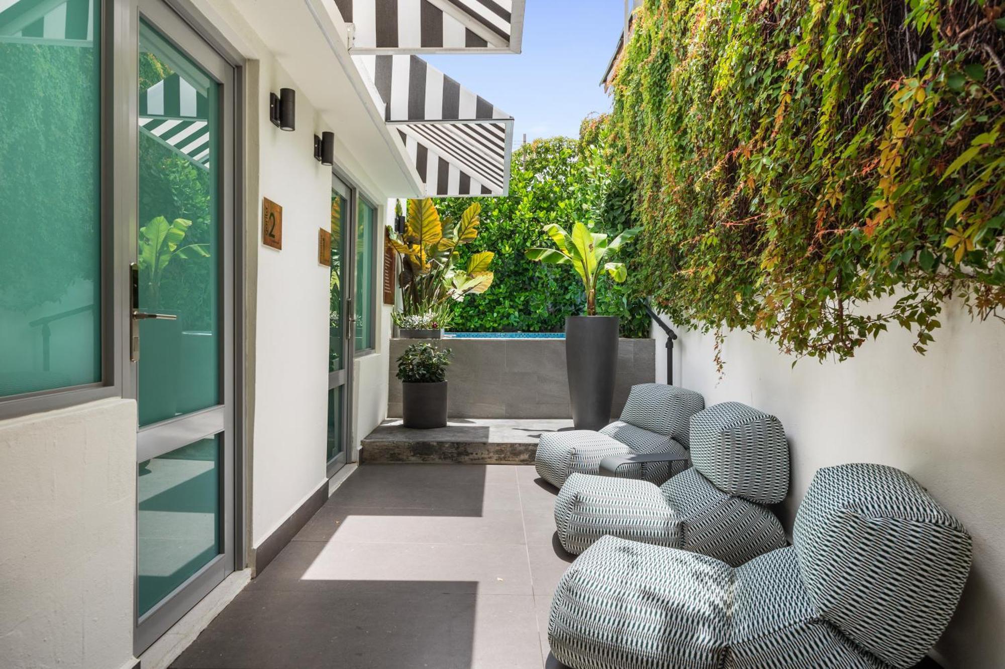 The Weekender By Otium Hotel San Juan Exterior photo
