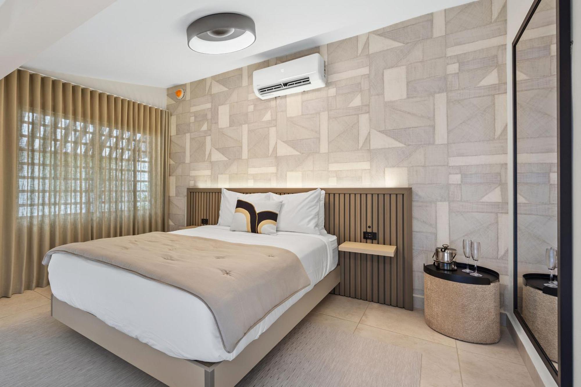 The Weekender By Otium Hotel San Juan Exterior photo